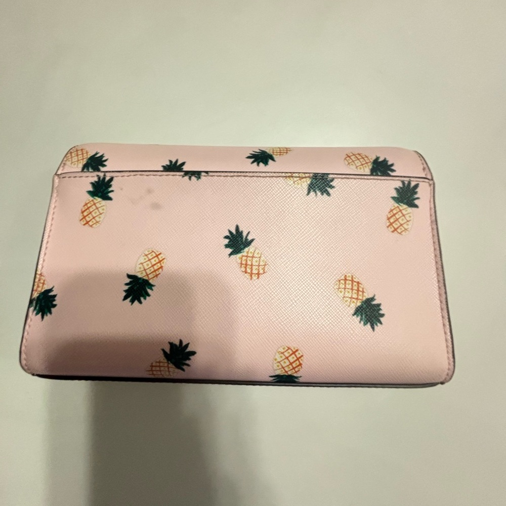 Kate spade pineapple purse with strap